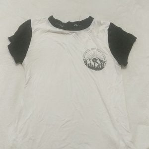 Short sleeved tee